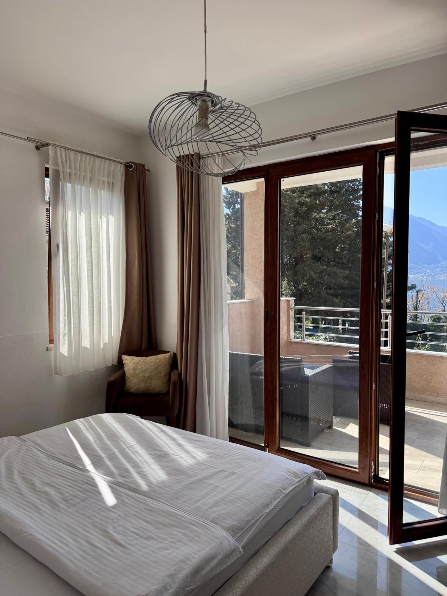 Bocche Di Cattaro Apartments Buitenkant foto